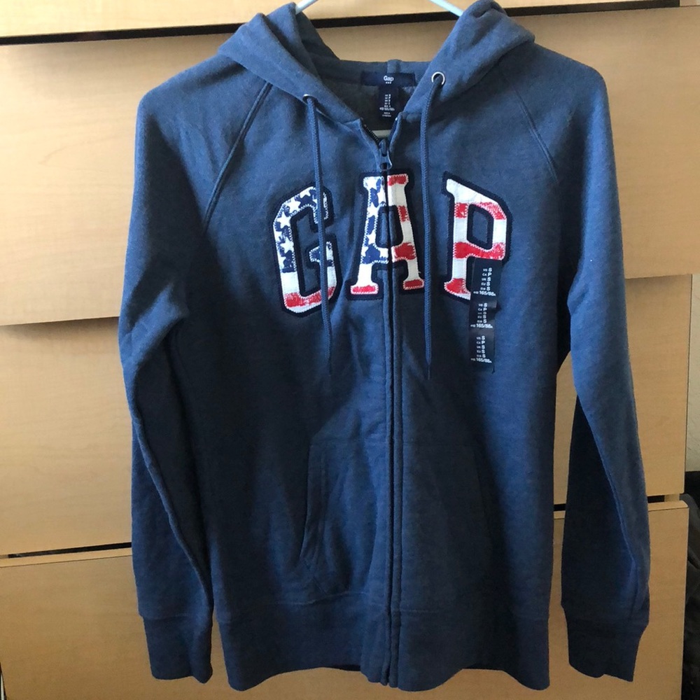 GAP zip up hoodie